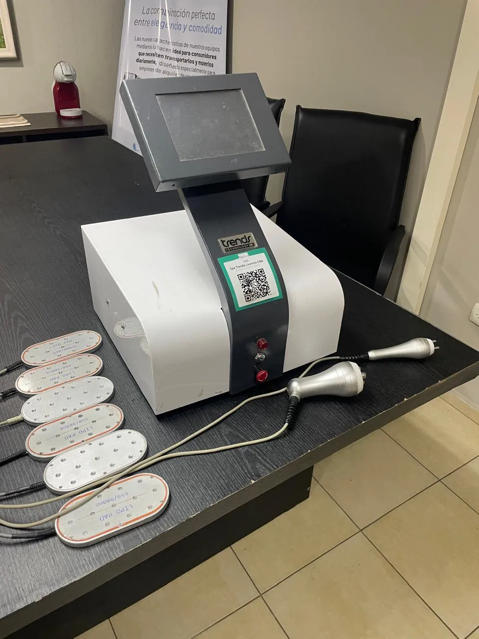 Lipolaser con Radiofrecuencia Tripolar facial y corporal Trends Technology — vista 1