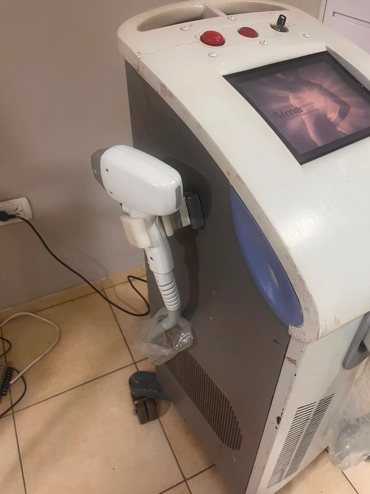 SOPRANO XL de Alma Láser original con cabezal. nuevo — vista 3