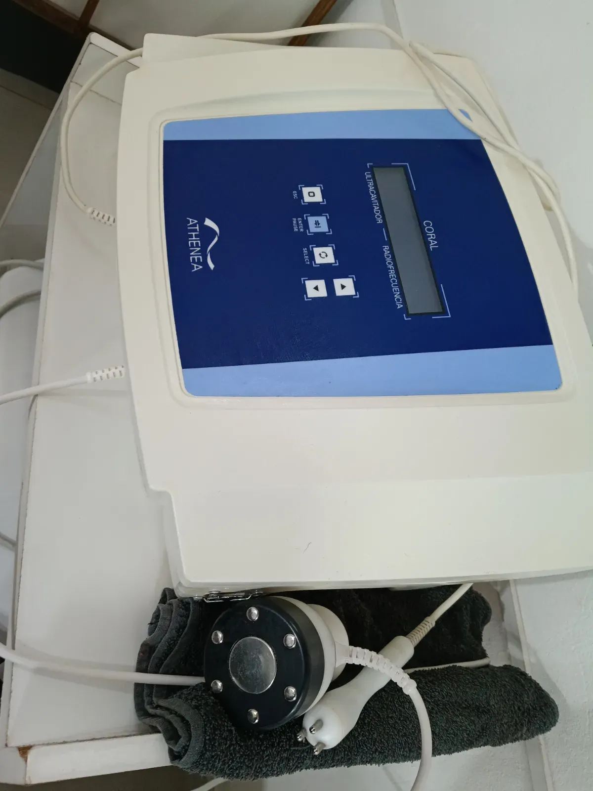 Ultracavitador con radiofrecuencia — vista 1